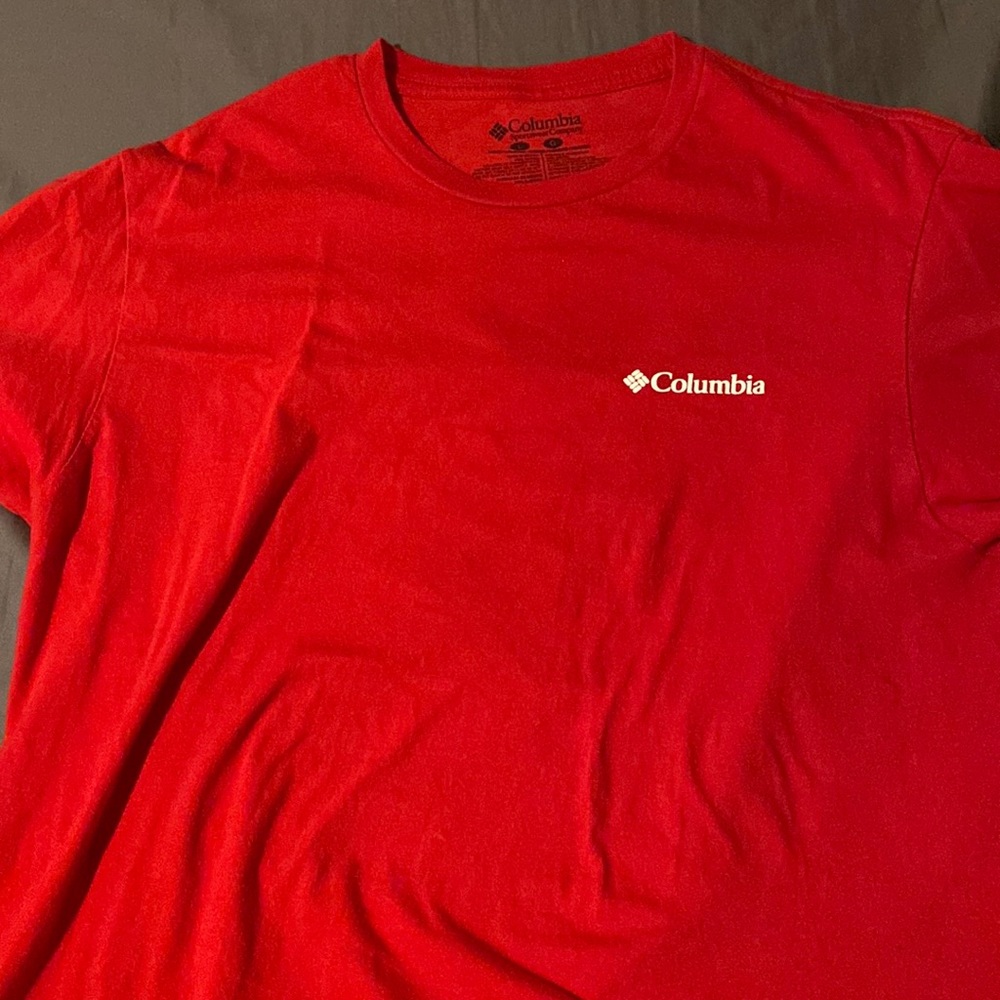 Columbia Large Red Shirt